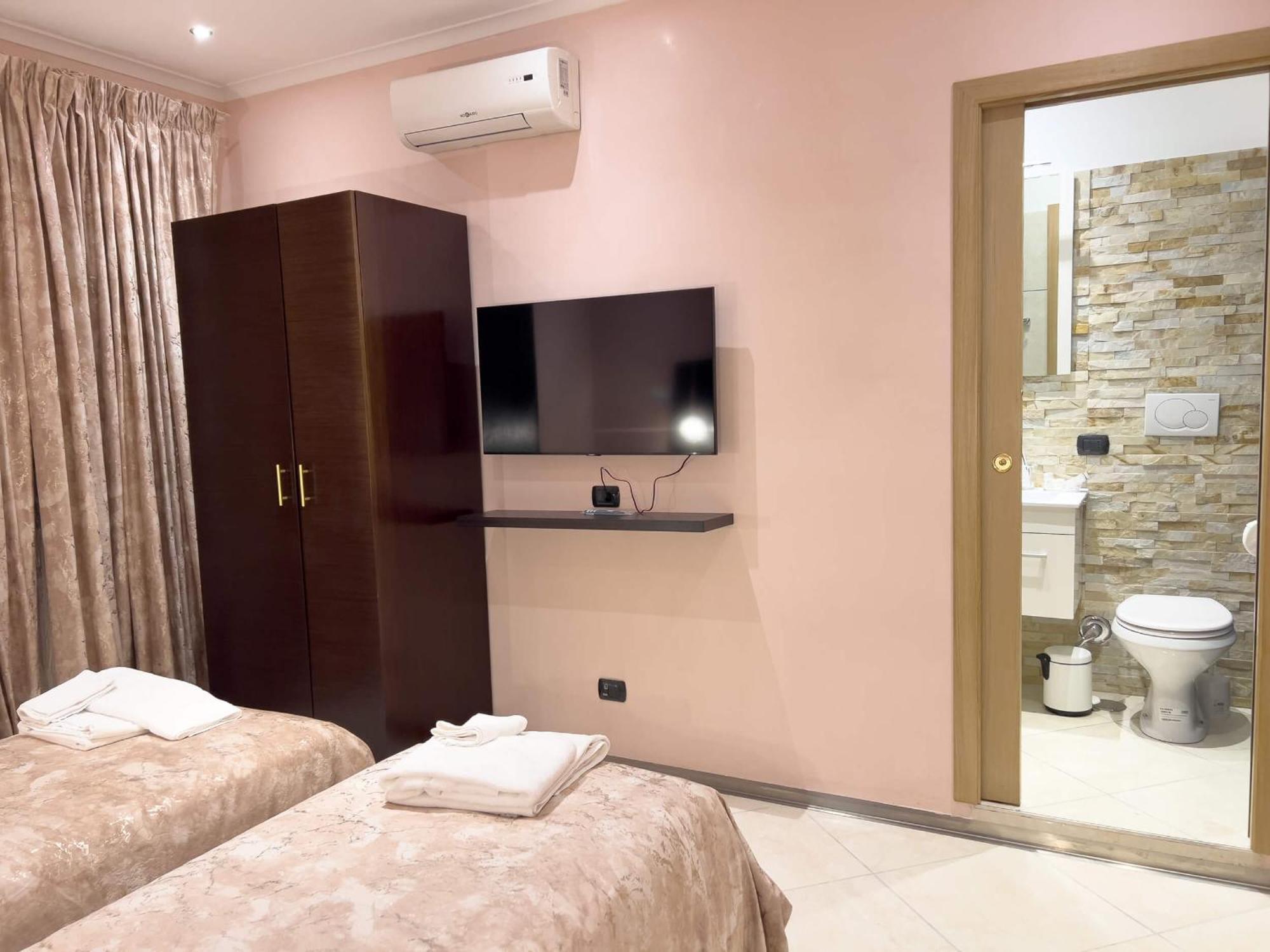 Sofia Guest House Roma Esterno foto
